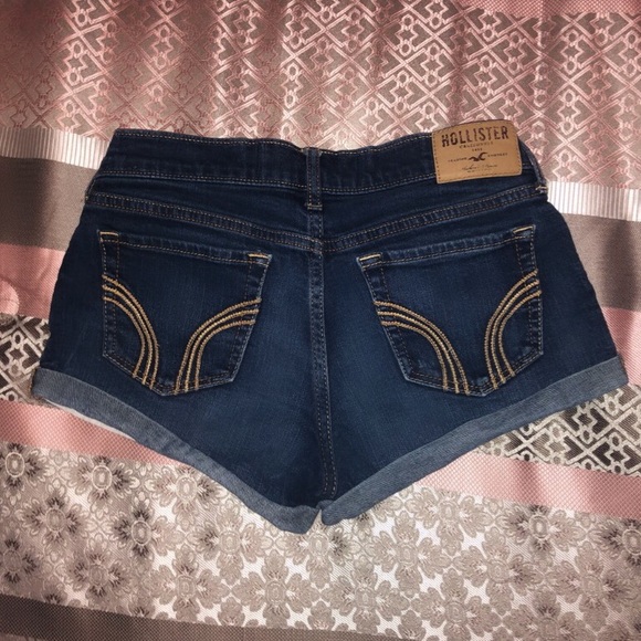 Hollister Jean Shorts - Picture 3 of 5